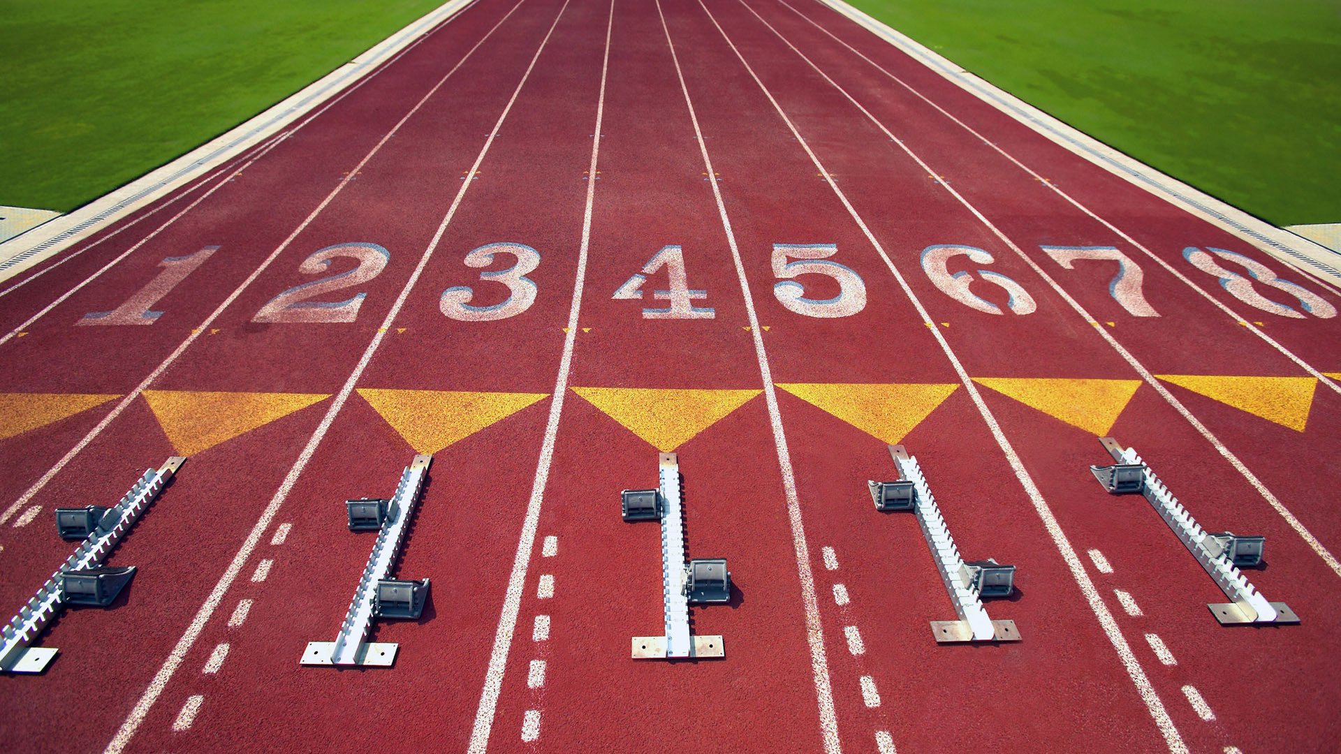 世界杯2026-当沙漠吞噬黄金，一场以下克上的史诗，与少年在断崖边的加冕